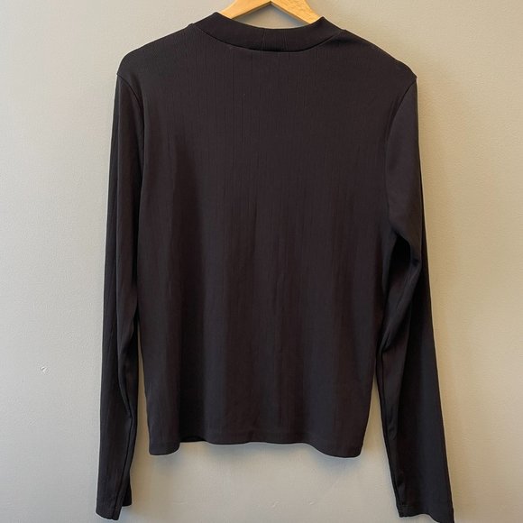 Forever 21 Plus Long Sleeve Ribbed Mock Neck Black Top 2x - Picture 4 of 6